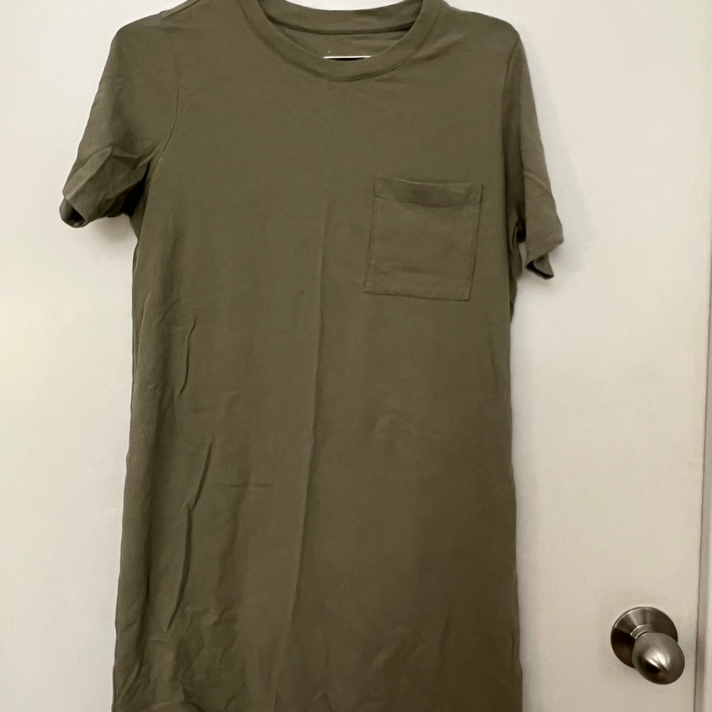 Everlane Weekend Tshirt Dress